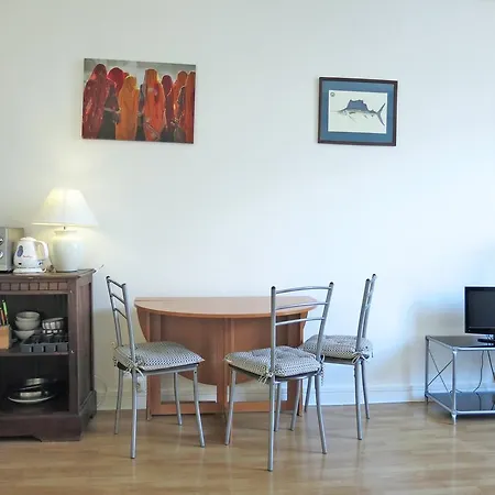 Apartment Studio Louvre Palais Royal Paris